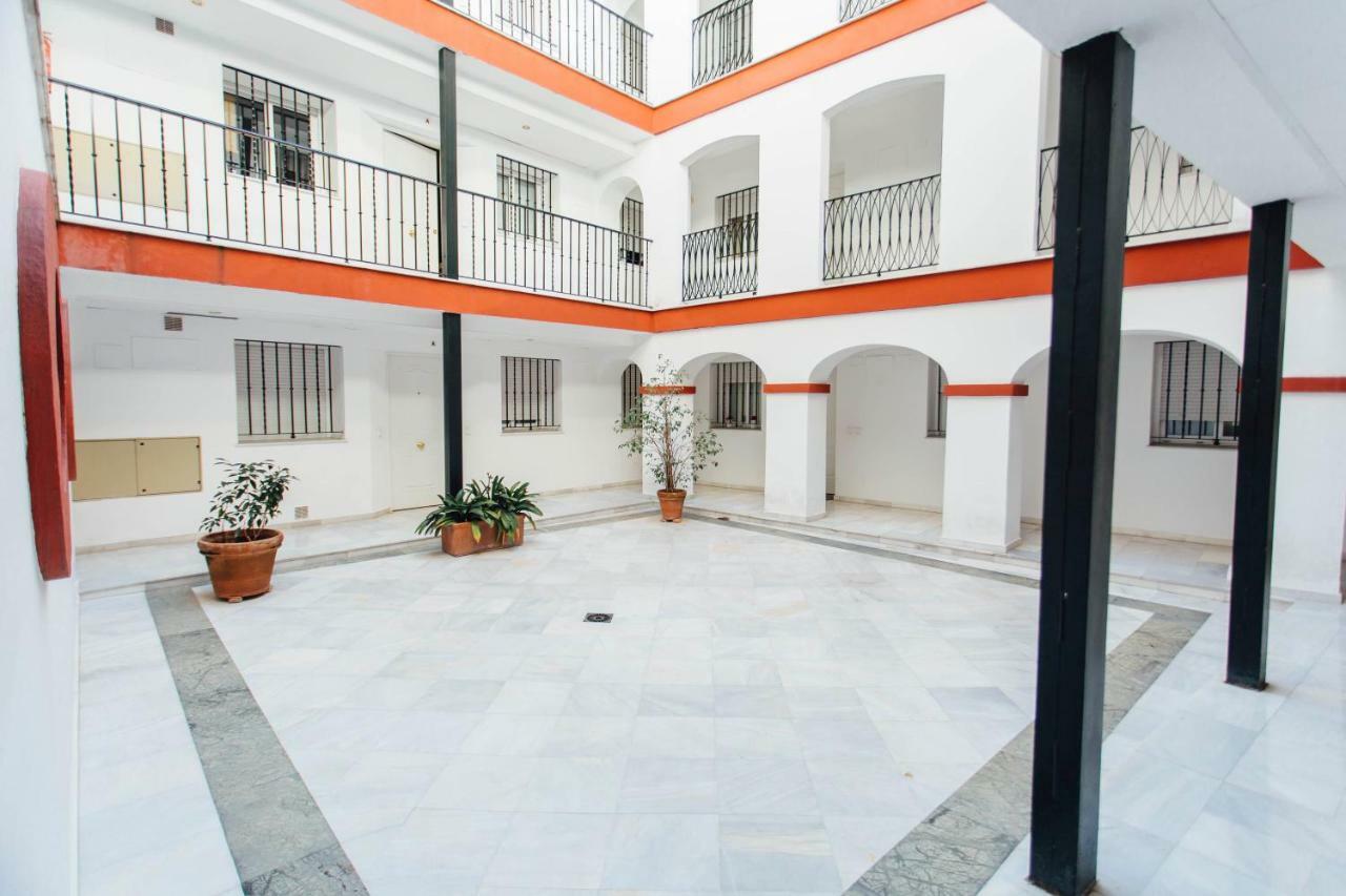 One & Lux- Lagar Sevilla