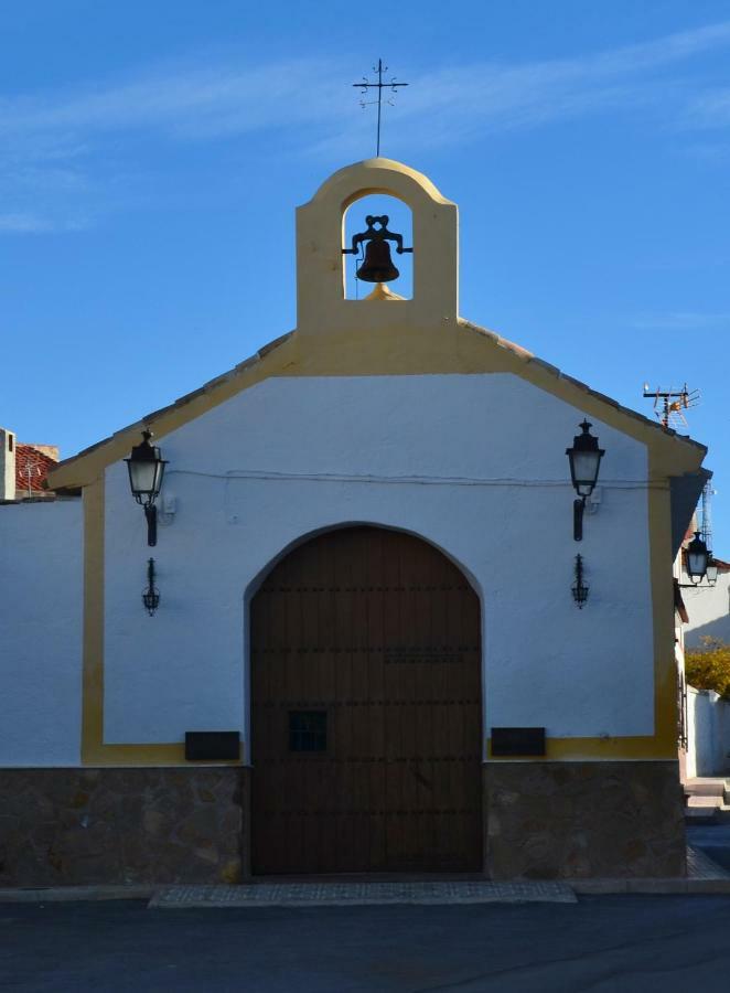 Cueva Peralta