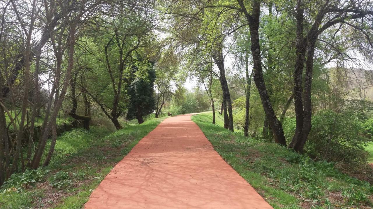 El Jardín Del Hueznar Chalet *