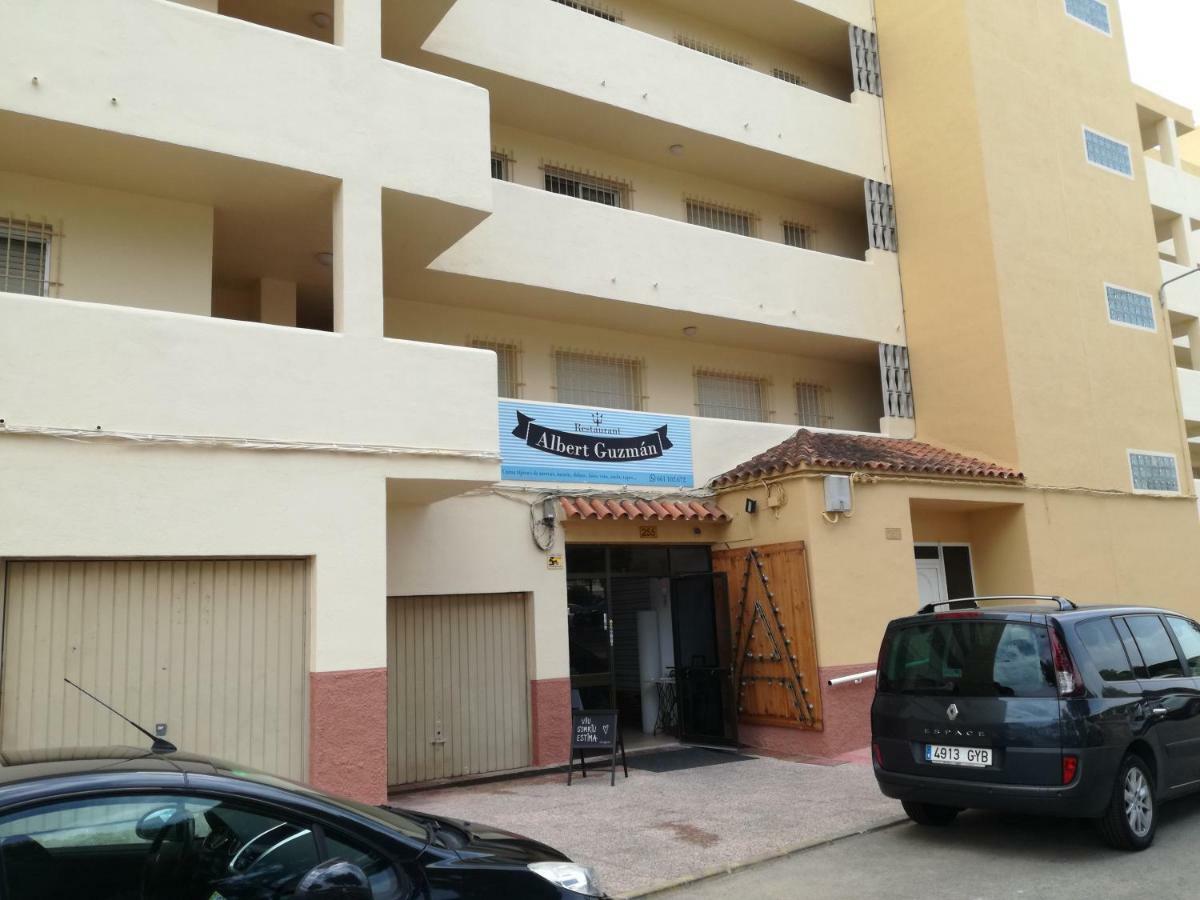 Atico Primer Linea De Mar Con Piscina * Sant Carlos de la Ràpita