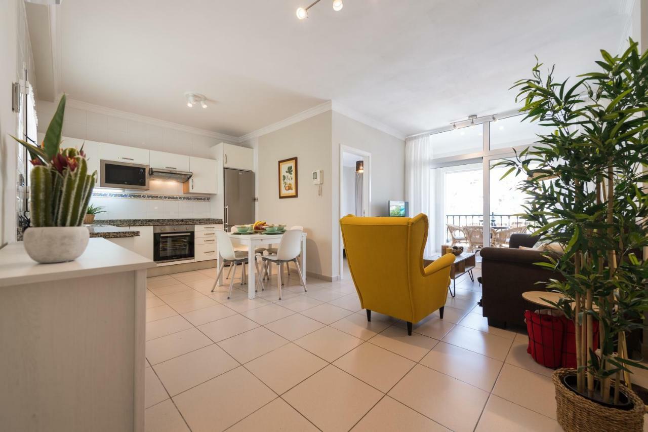 Sunny Sky Apartment