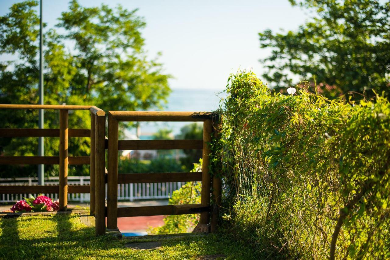 Apartamento Casa De Flores - Con Jardín Privado Frente A La Playa De *