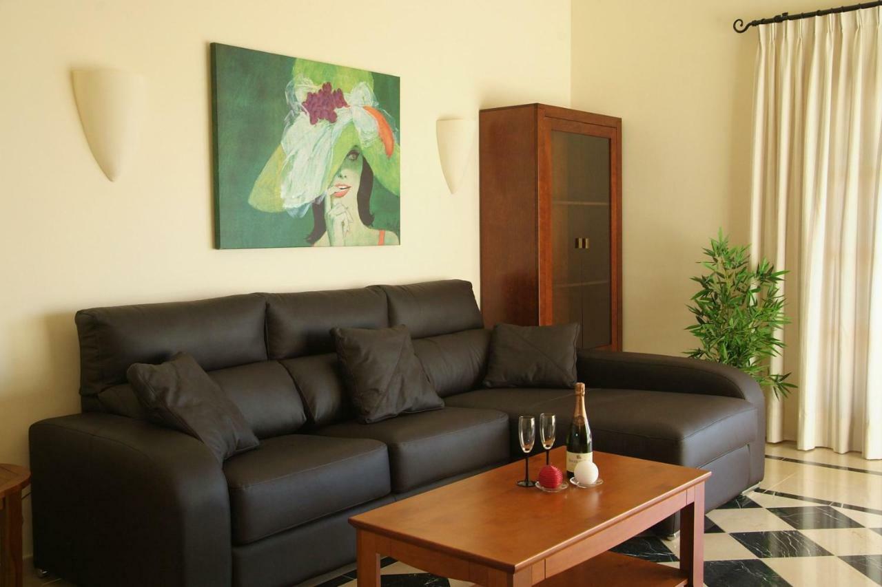 Esterlicia Villa