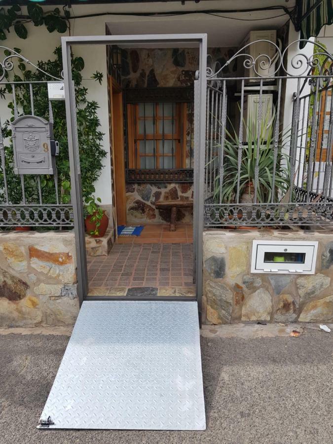 Paqui's Quiet Apt In Playa Ingles. Apartment *