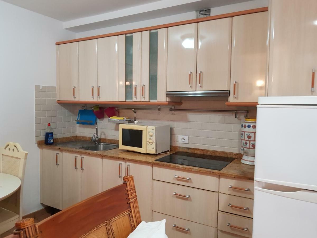 Paqui's Quiet Apt In Playa Ingles. Apartment *