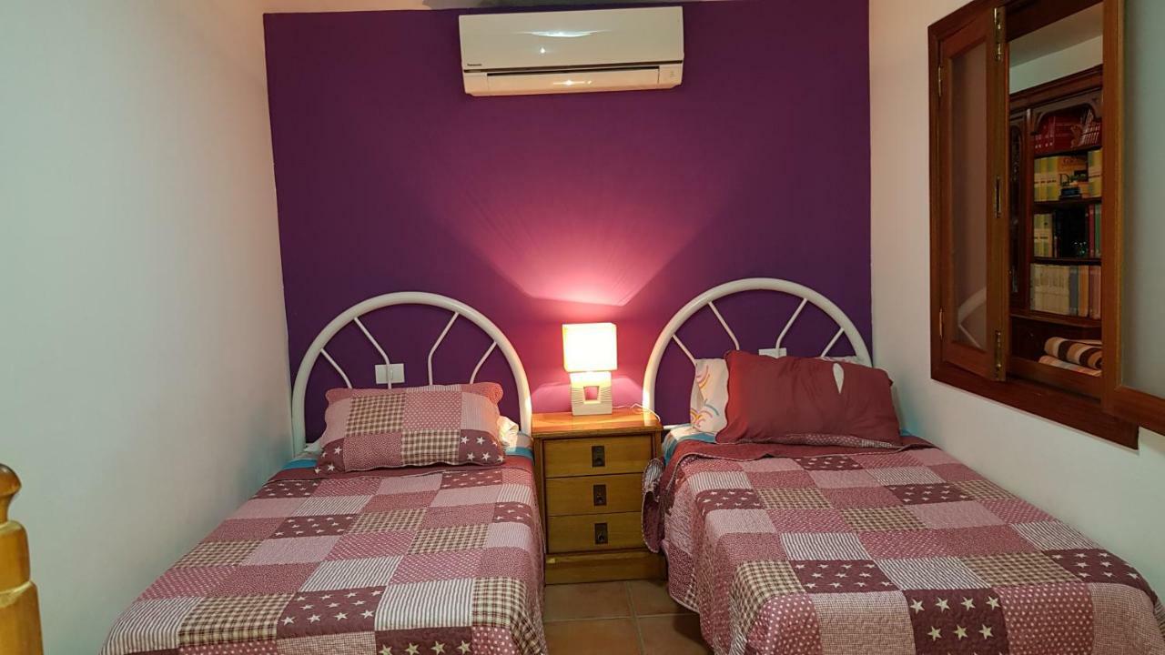 Paqui's Quiet Apt In Playa Ingles. San Bartolome de Tirajana (Gran Canaria)