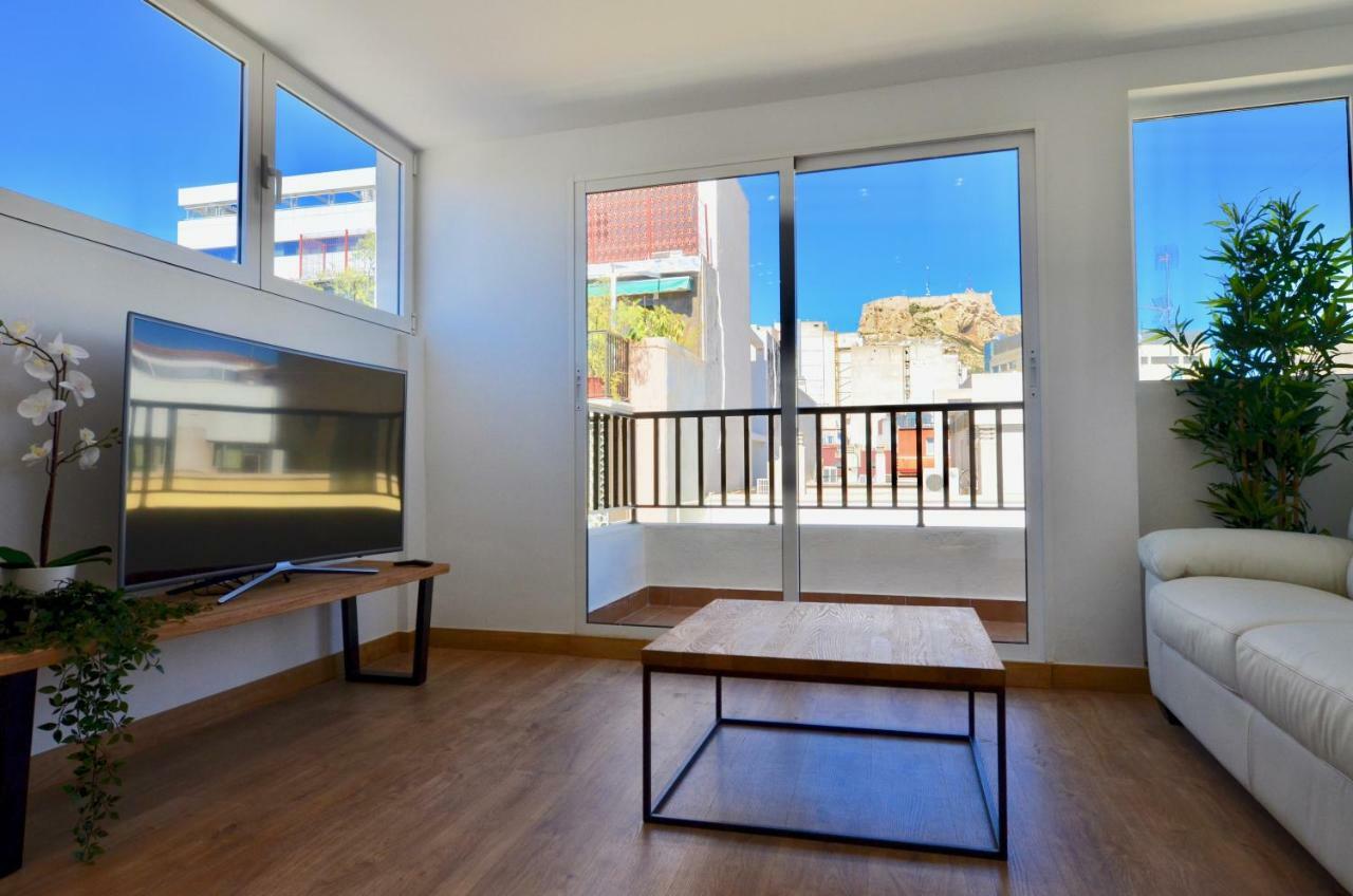 Apartment Center Penthouse By Nras