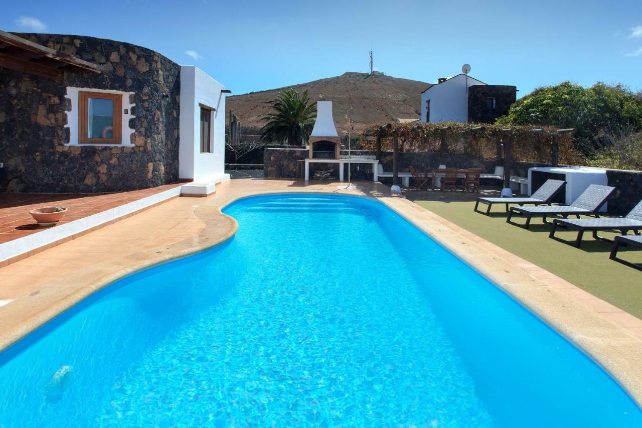 Casa Mina Villa