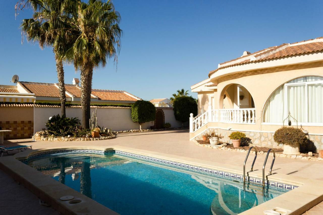 Villa House In Quesada With Swiming Pool *