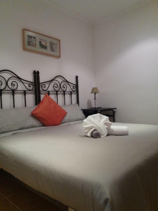 Antequeruela Tourists Apartamento Toledo