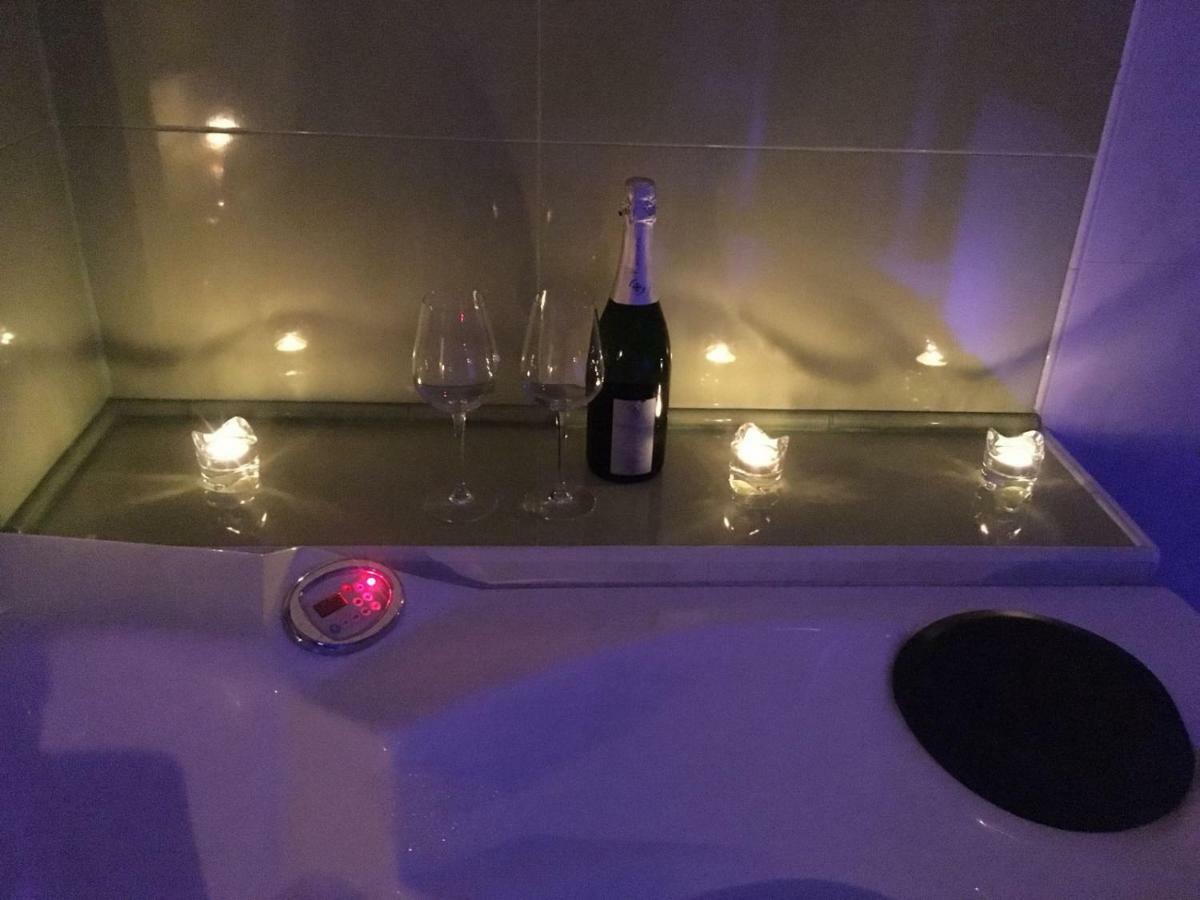Piso Romántico Y Moderno En *