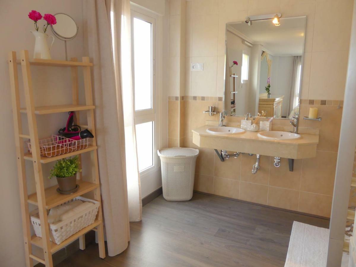 Duplex La Carihuela 1ª Linea De Playa Costa Del Sol Apartamento *