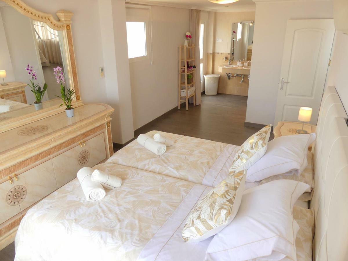 Duplex La Carihuela 1ª Linea De Playa Costa Del Sol Apartamento *