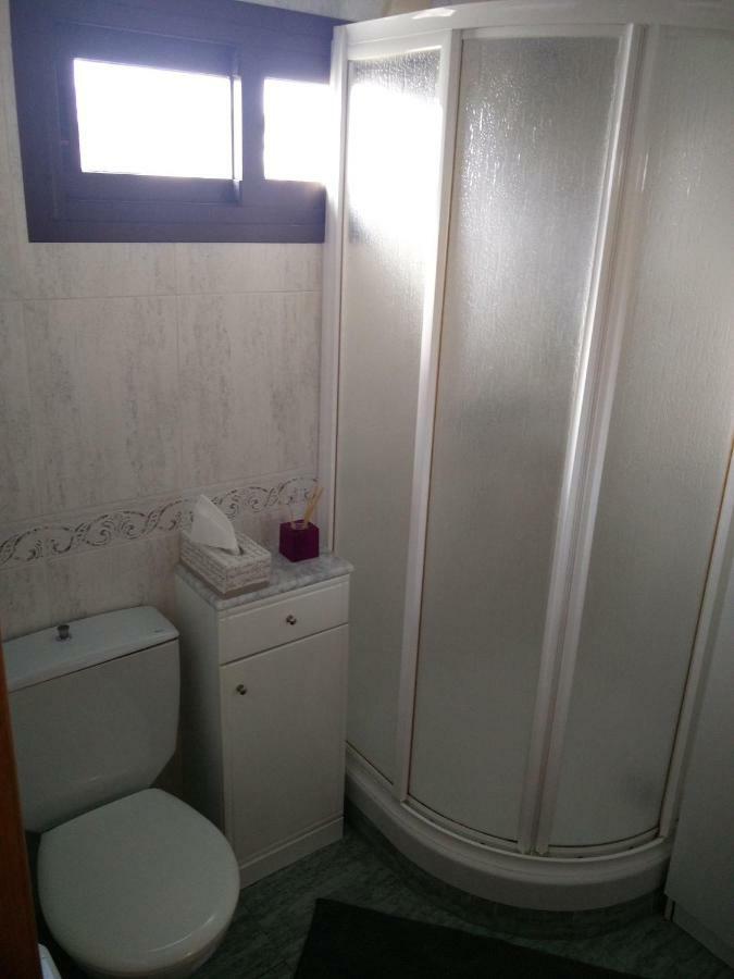 Edificio Rosa De Vientos 71 *