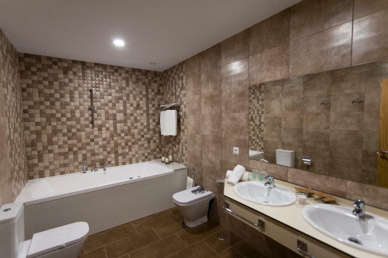 Hotel A Roldana 2*