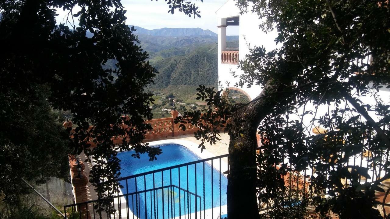 Casa Encina - Encinasola Turismo Rural. Country house *