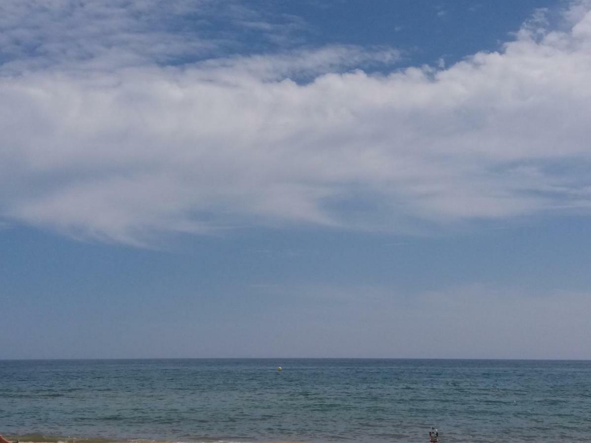 Economico Apartamento 2a Linea Playa