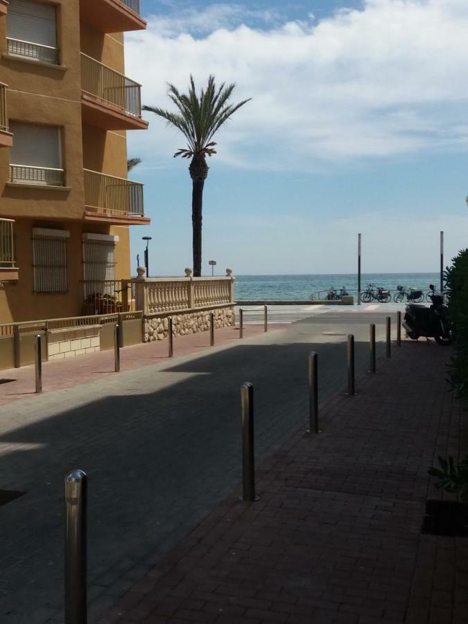 Economico Apartamento 2a Linea Playa Salou