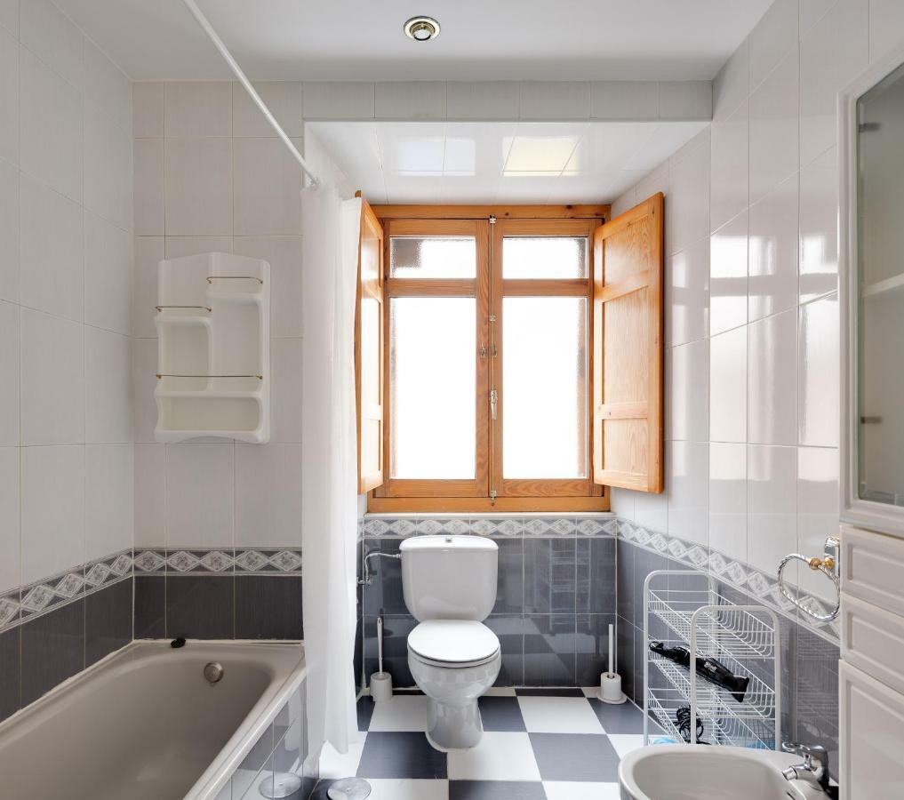 Apartamento A Cuerpo De Rey * Centro De *
