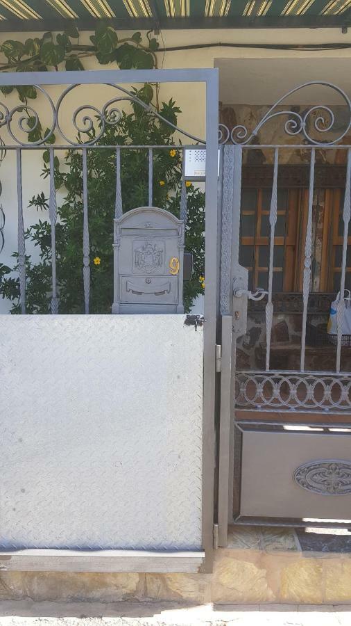 Paqui's Quiet Apt In Playa Ingles. Apartment