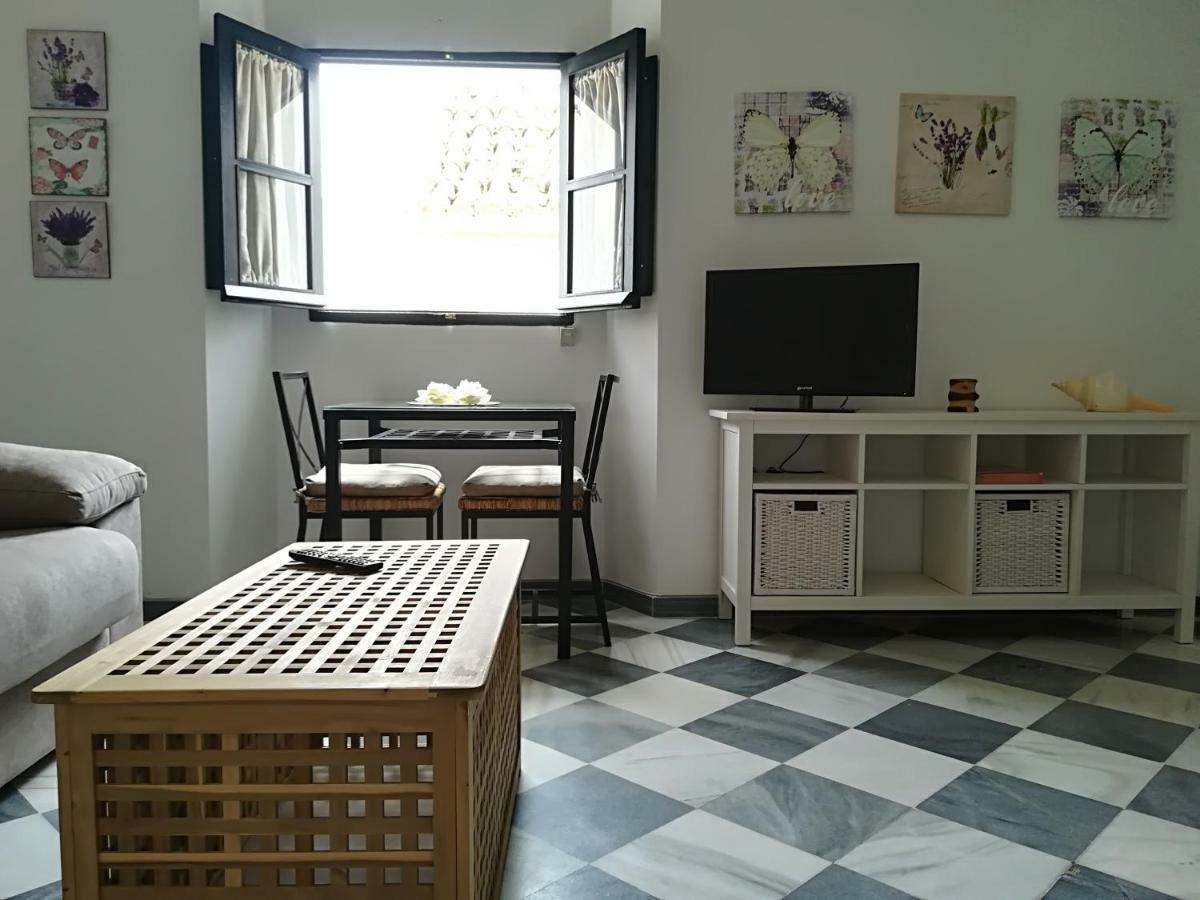 Apartamento Ave Maria 7 *