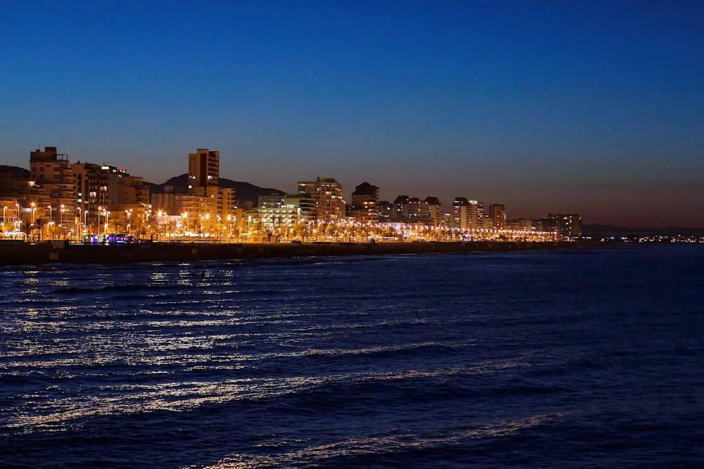Apartamento Con Piscina Y Parking