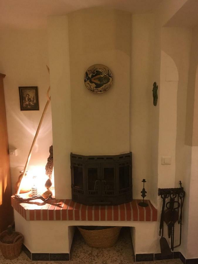 Casa Merengue Tolox