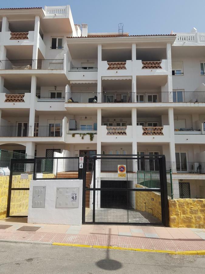 Con Vistas Al Mar En Playa Apartment Manilva