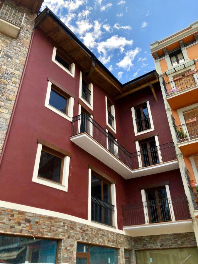 Edifici Herois Apartment *