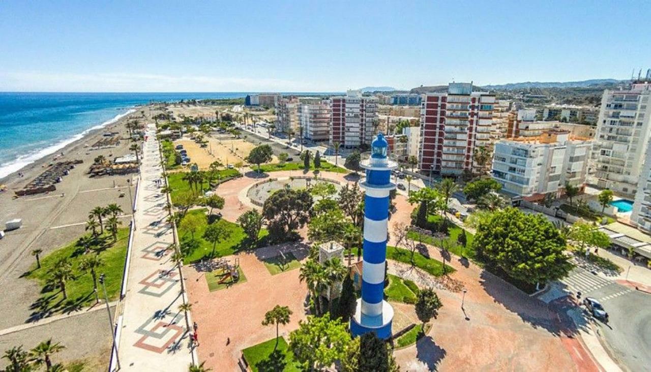 Villa Moderna Con Piscina Privada, Jardin Y Vista Al Mar *