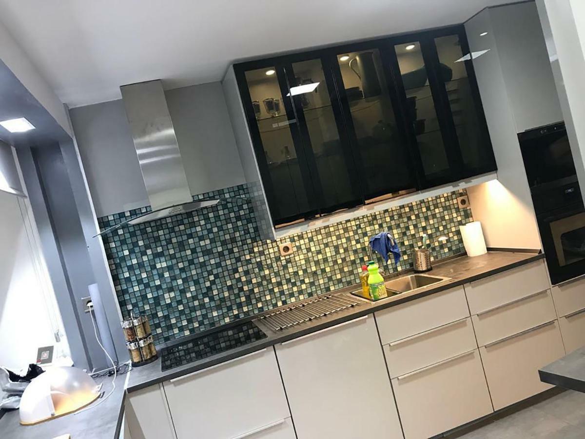 Villa Moderna Con Piscina Privada, Jardin Y Vista Al Mar