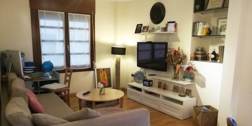 Apartamento Maravilla En La Plaza De La Catedral- Vu-huesca-19-154 Jaca