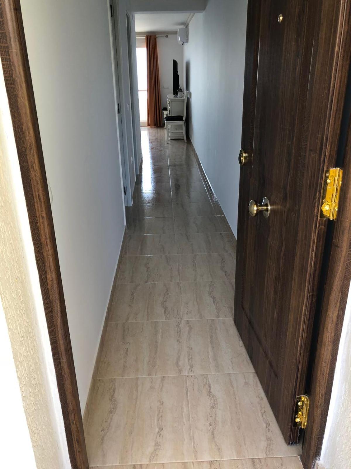 4-2, Edificio Eden Roc I Apartamento