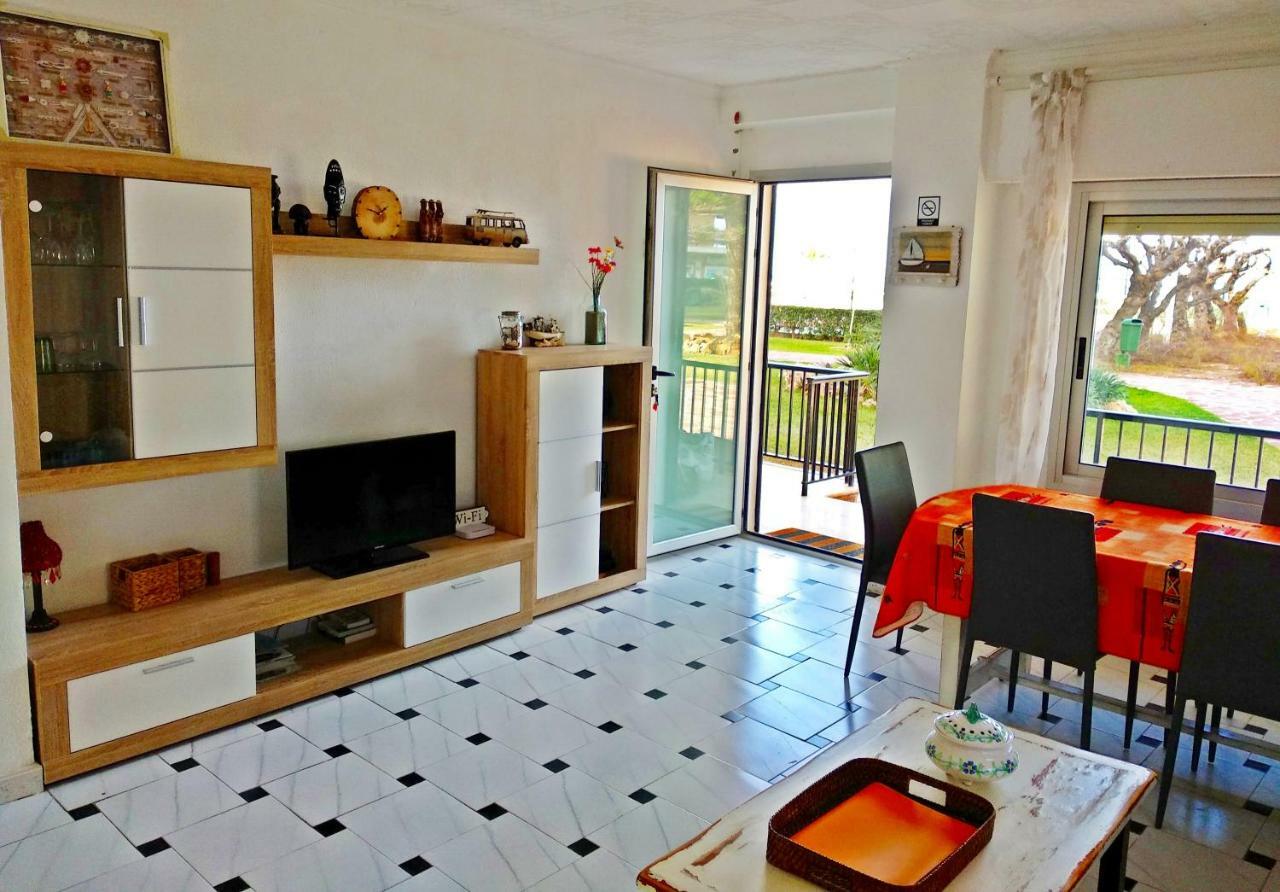 Apartamento La Naranjaa Primera Linea De Playa Con Wifi Y Parking Gratis *