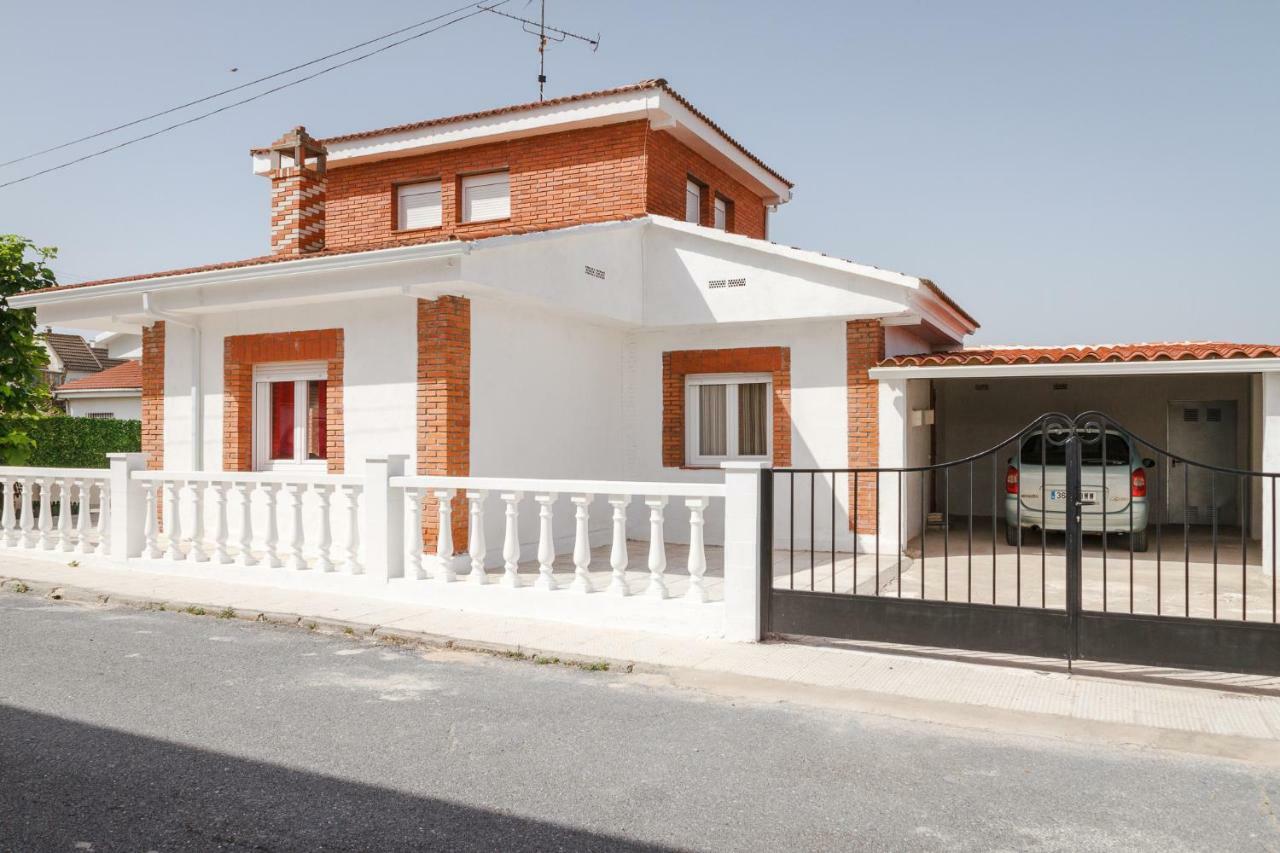 Casa Turística El Navego Сasa de vacaciones Martin Munoz de las Posadas