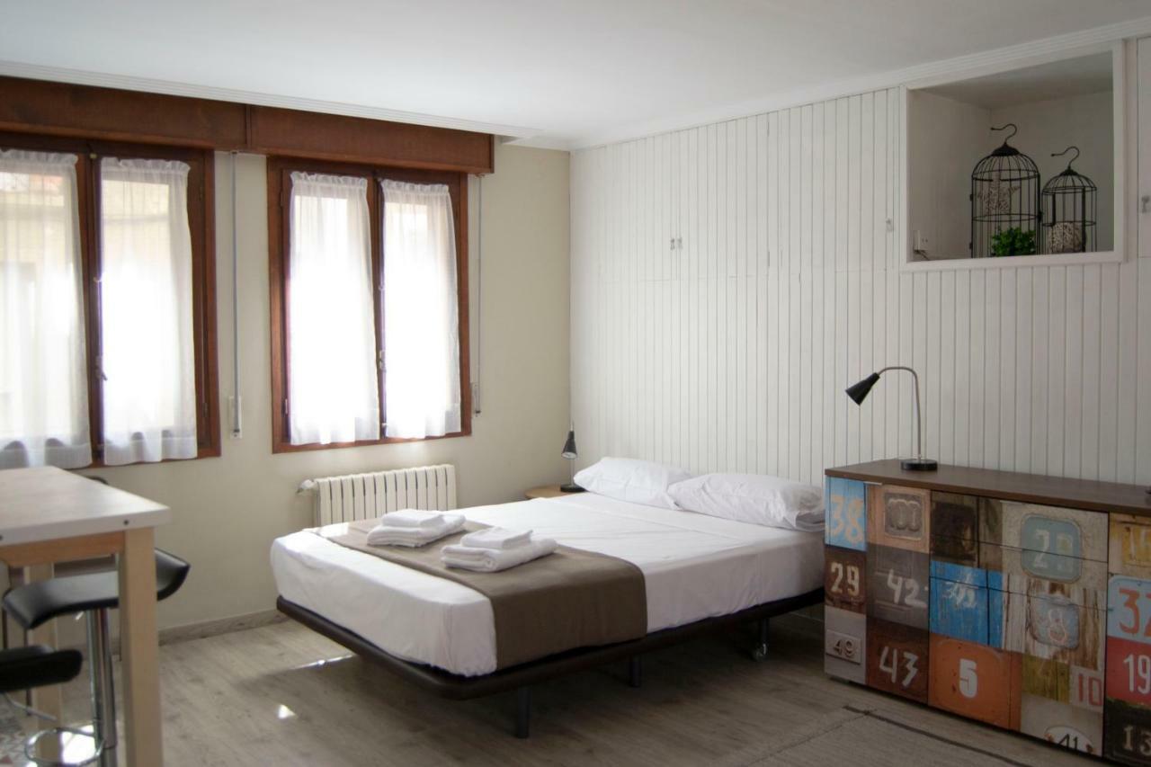 Tres Puentes Apartamentos&habitaciones Apartamento Anguiano