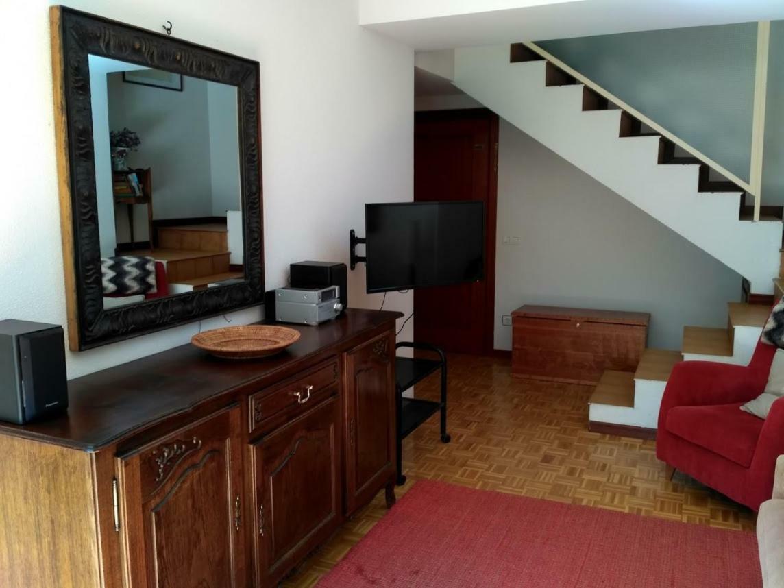 Duplex Con Jardin En *