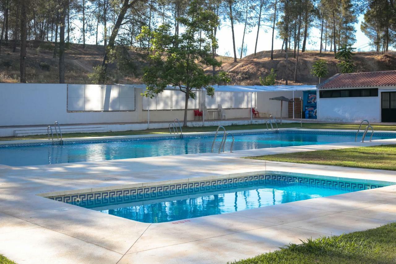 Centro De Ocio Alua Bungalows Camping Rafting Benameji * Benameji