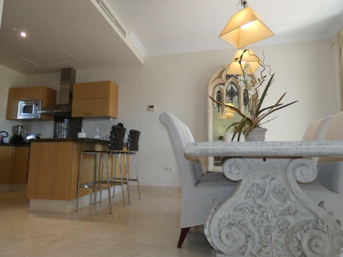 Arcos Gardens Luxury Townhouse Holiday home *