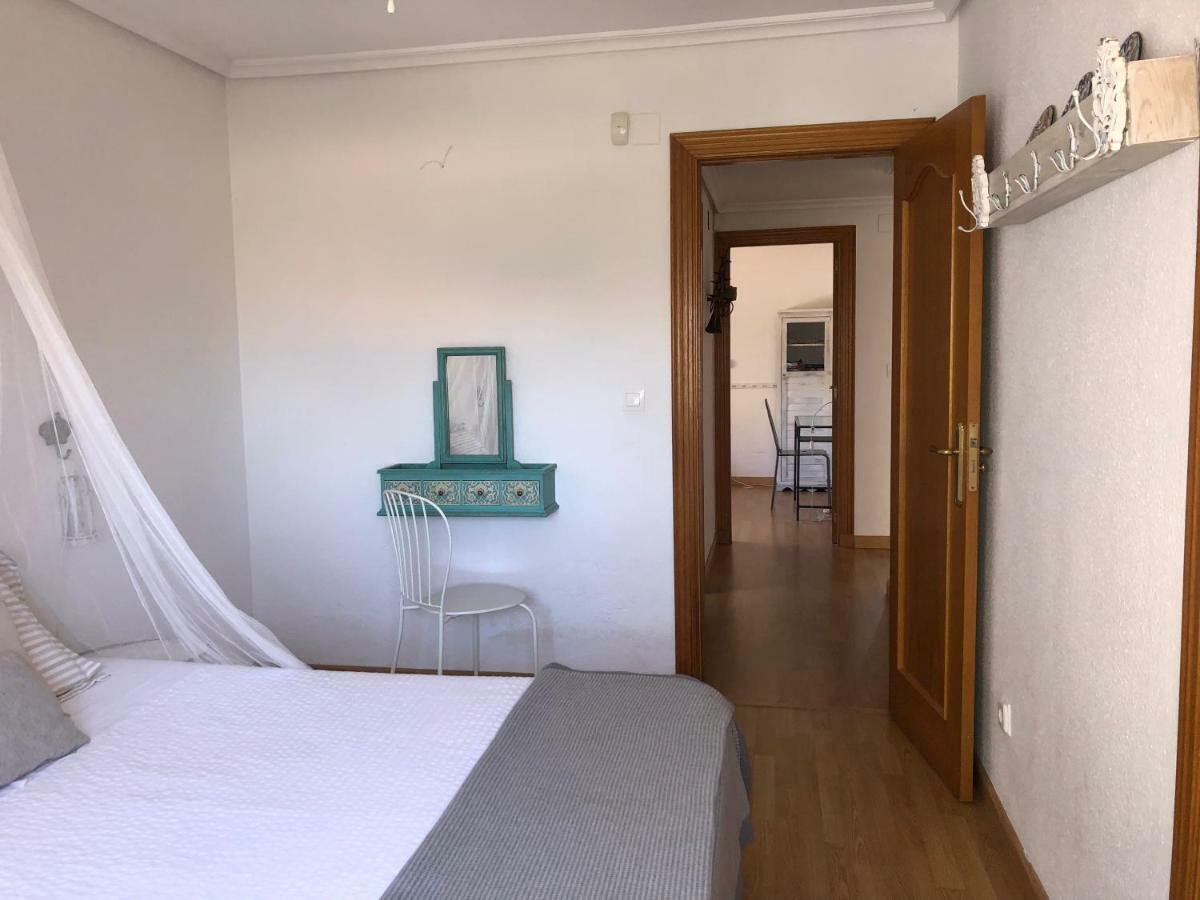 Charming Penthouse Near Beach Apartamento El Campello
