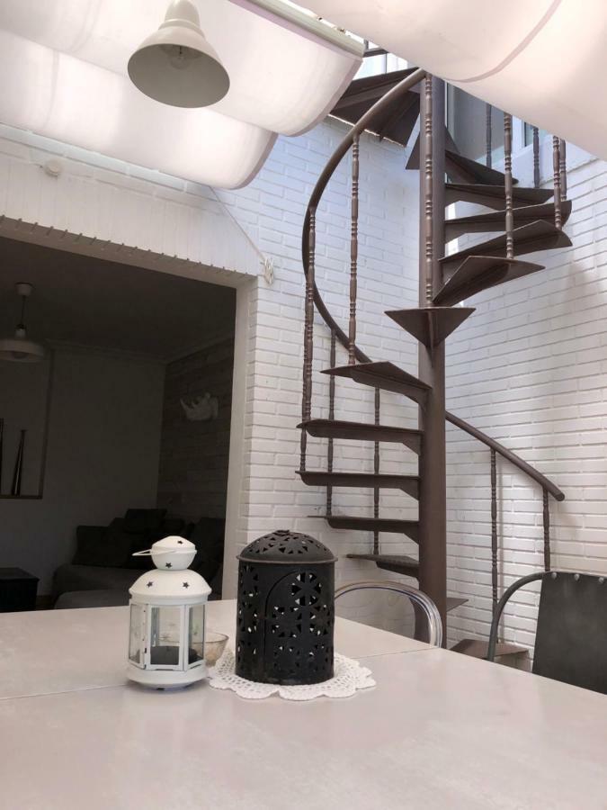 Charming Penthouse Near Beach Apartamento El Campello