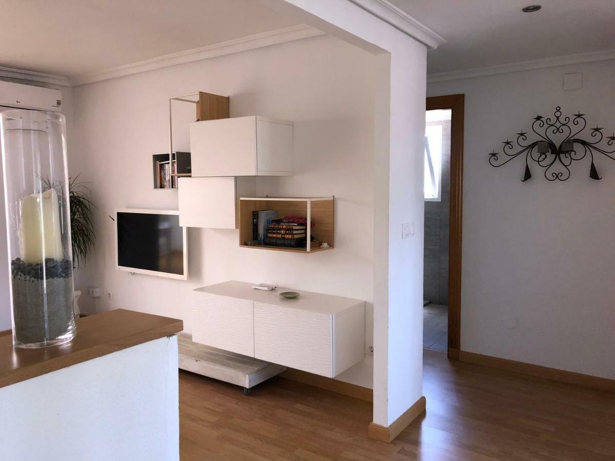 Charming Penthouse Near Beach Apartamento *