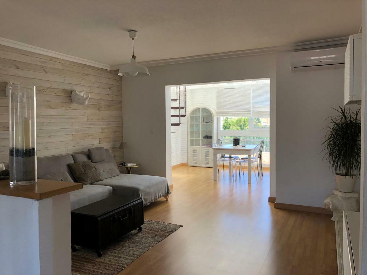 Apartamento Charming Penthouse Near Beach *