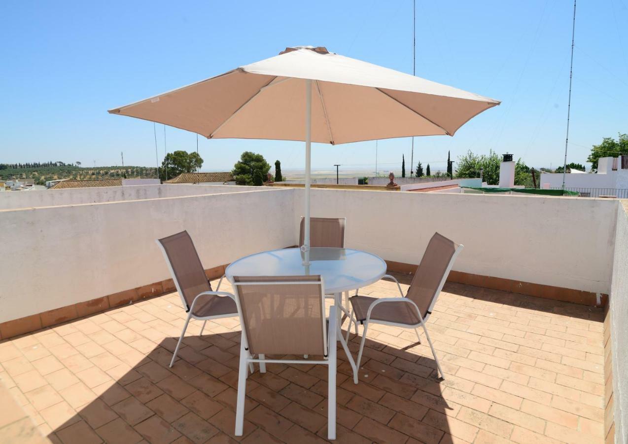 Сasa de vacaciones New Andalusian House 31 Free Private Parking Mairena De Alcor