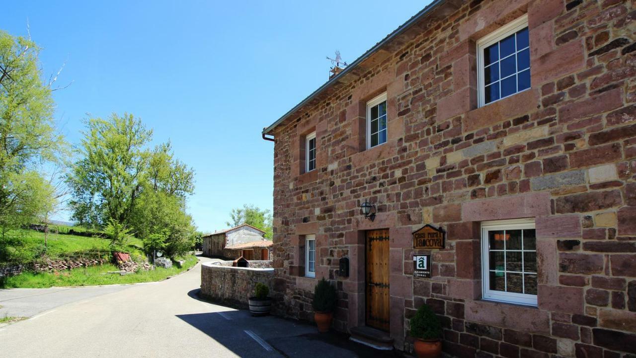 Holiday home La Cova