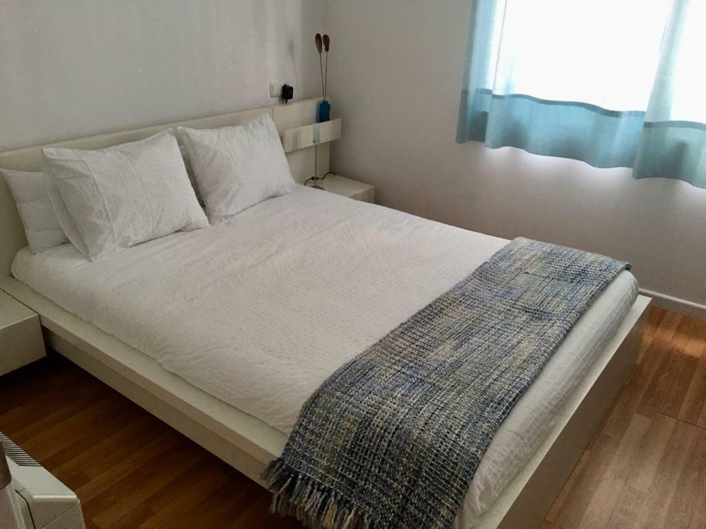 Triacastela Apartment *