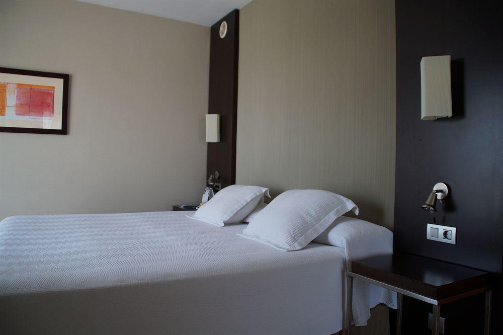 Nh Ciudad De Hotel