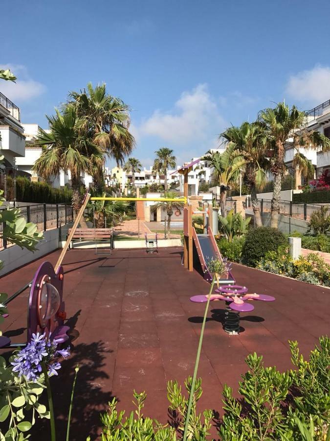 With Sea View Apartamento
