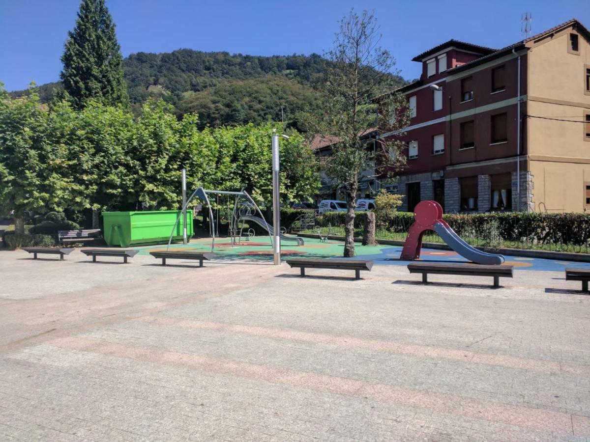Cabañaquinta Senderista * Aller