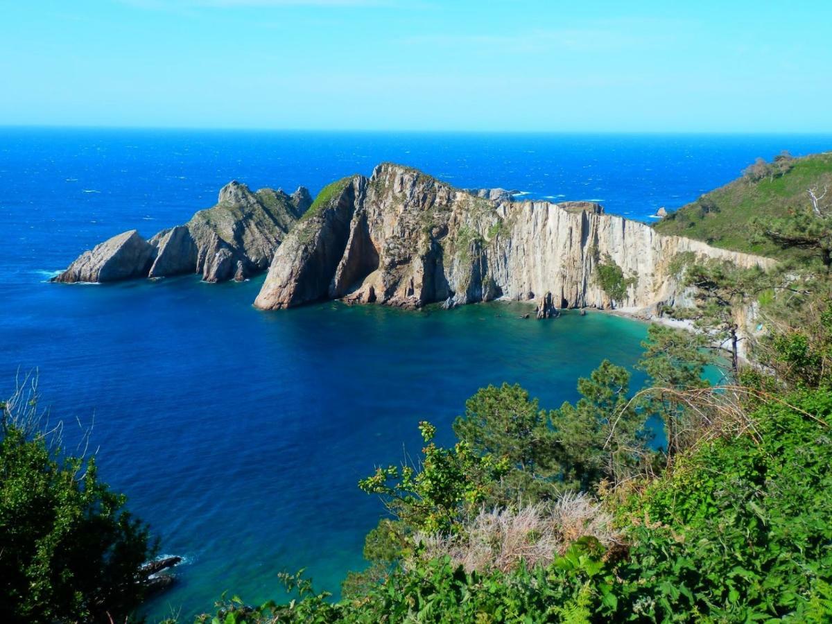 La Nana Del Mar / The Lullaby Of The Sea On Old Harbour Apartment Cudillero